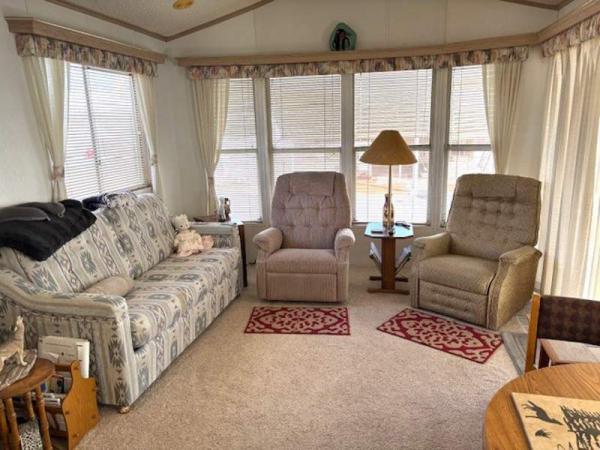 1994 Fleetwood Mobile Home For Sale