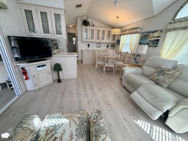 2005 Mobile Home