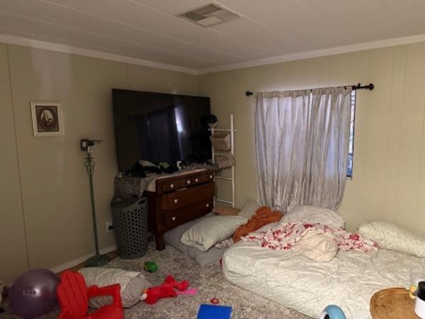 1984 Palm Harbor Manufactured Home