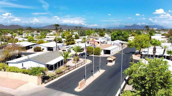 1984 Palm Harbor Manufactured Home