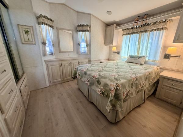 2005 Mobile Home