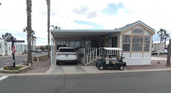 2000 CAVCO Mobile Home For Sale