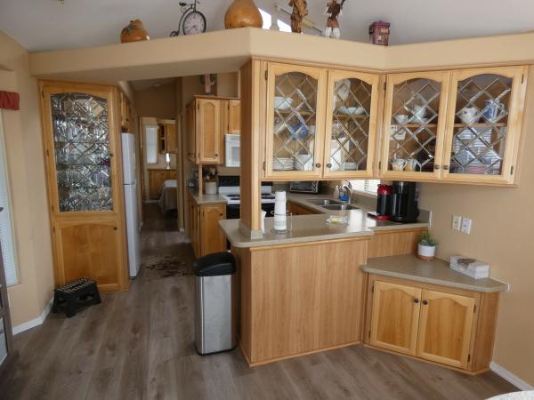 2000 CAVCO Mobile Home For Sale