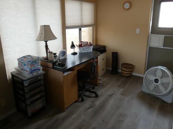 2000 CAVCO Mobile Home