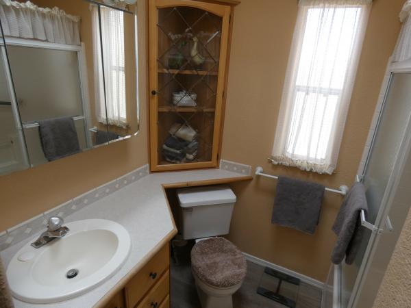 2000 CAVCO Mobile Home For Sale