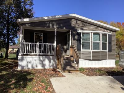 Photo 2 of 3 of home located at 503 N. Amber Dr. SE Grand Rapids, MI 49548