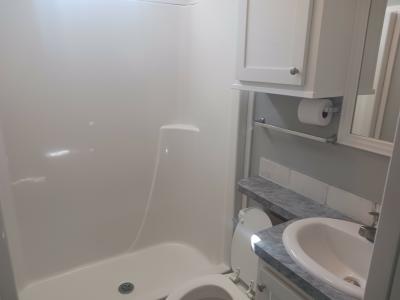 Photo 5 of 6 of home located at 1 Lakeland, FL 33805