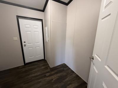 Photo 4 of 11 of home located at 7494 Golf Vista Blvd. #267 San Antonio, TX 78244