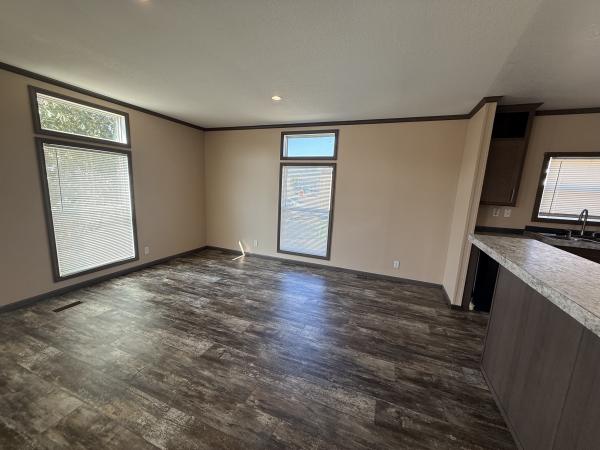 2018 CHAMPION 04CHG-CH2860A Mobile Home