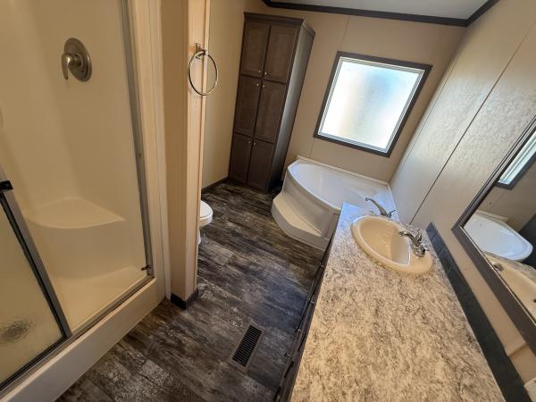 2018 CHAMPION 04CHG-CH2860A Mobile Home