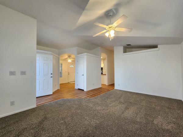 2003 CAVCO Mobile Home