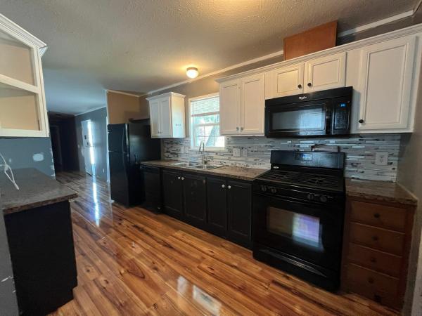 Photo 1 of 2 of home located at 1201 NW. Cathy Avenue Lot Ca1201 Kansas City, MO 64118