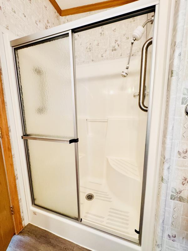 2004 Sweethart Homes HH11244INA1 Mobile Home