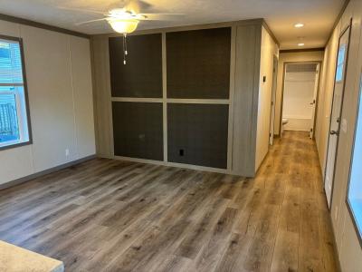 Photo 2 of 6 of home located at 9987 Joan Circle Site #177 Ypsilanti, MI 48197