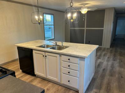 Photo 4 of 6 of home located at 9987 Joan Circle Site #177 Ypsilanti, MI 48197