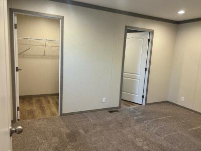 Photo 5 of 6 of home located at 9987 Joan Circle Site #177 Ypsilanti, MI 48197