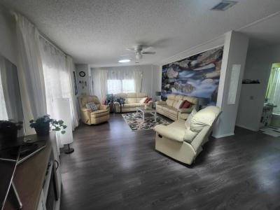 Photo 4 of 20 of home located at 11637 Jureane Dr #31S Orlando, FL 32836