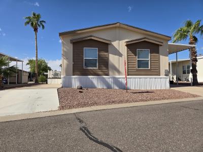 Photo 2 of 13 of home located at 2000 S. Apache Rd., Lot #390 Buckeye, AZ 85326