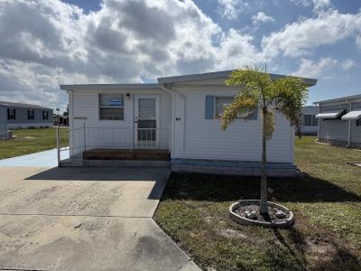 Photo 2 of 17 of home located at 603 63rd Ave W #W6 Bradenton, FL 34207
