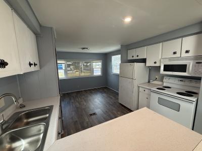 Photo 5 of 16 of home located at 603 63rd Ave W #I13 Bradenton, FL 34207