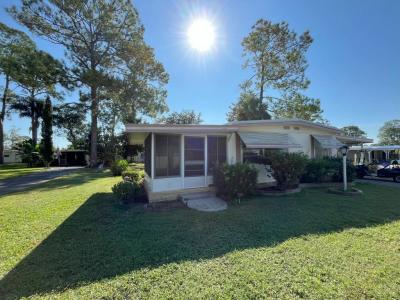 Photo 2 of 16 of home located at 102 Highland Drive Leesburg, FL 34788