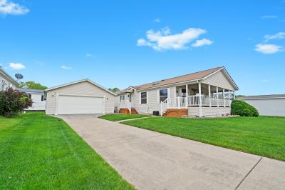 Photo 1 of 22 of home located at 4813 Othello Ln Northville, MI 48167