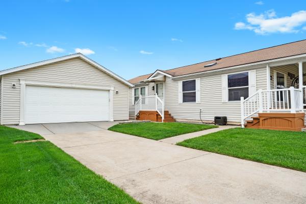 2002 Four Seasons Mobile Home