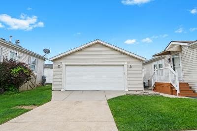 Photo 5 of 22 of home located at 4813 Othello Ln Northville, MI 48167