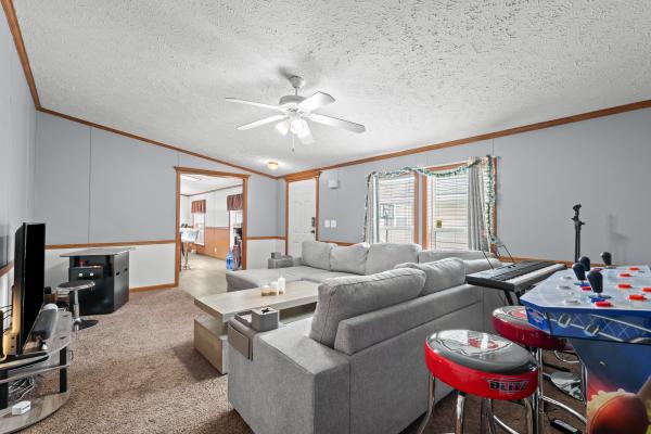 2002 Four Seasons Mobile Home