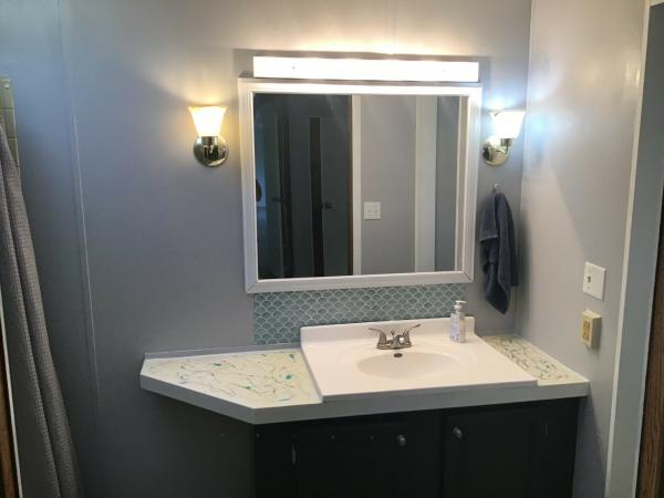 1989  Mobile Home For Sale