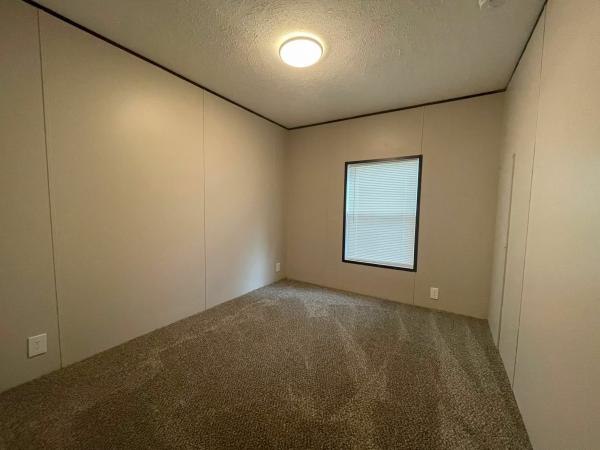 2017 Clayton Homes Inc Mobile Home For Sale