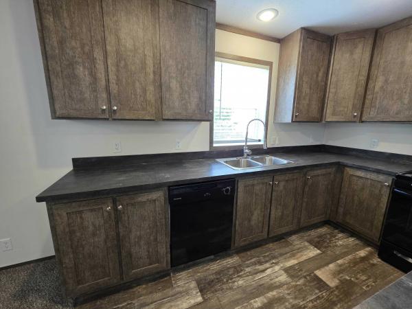 2020 Clayton - Wakarusa Mobile Home