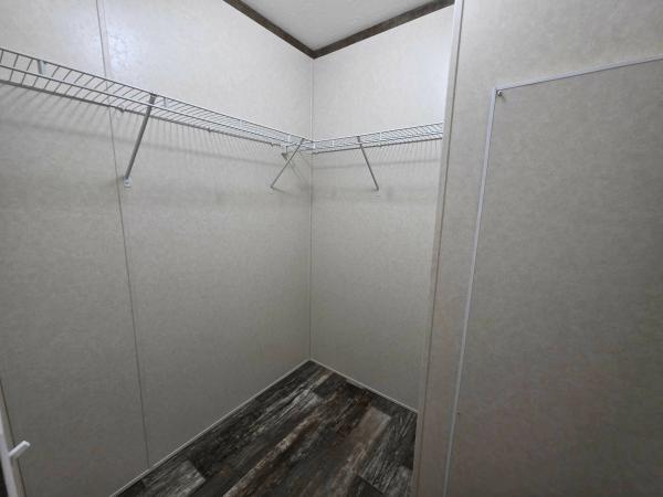 2020 Clayton - Wakarusa Mobile Home