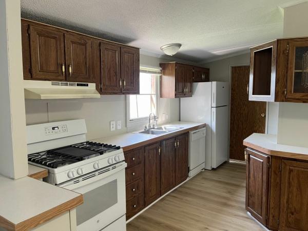 Photo 1 of 2 of home located at 162 Stonecrest Drive Belleville, MI 48111