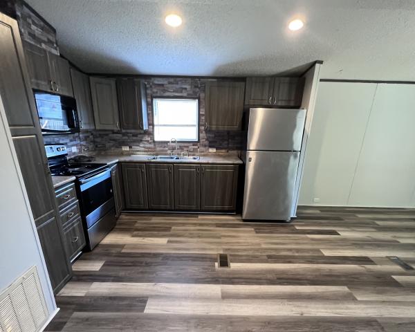 2021  Mobile Home For Sale