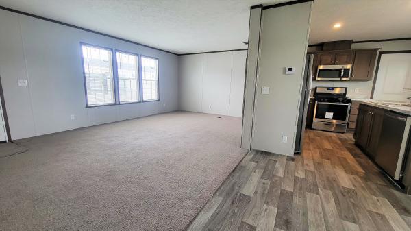 2022 Champion Redman Advantage II  Home