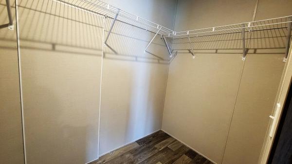 2022 Champion Redman Advantage II  Home