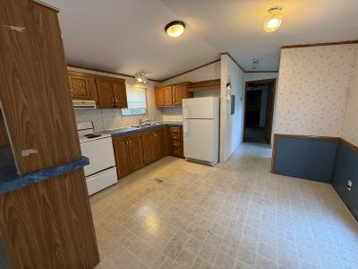 Photo 1 of 10 of home located at 3430 N. Peoria Drive Lot 178 Springfield, IL 62702