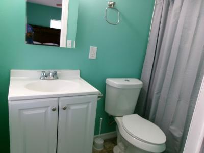 Photo 4 of 14 of home located at 7100 Ulmerton Rd Lot 686 Largo, FL 33771