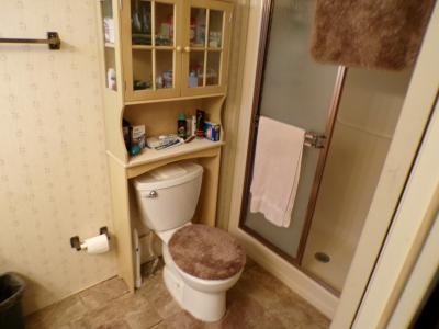 Photo 4 of 12 of home located at 320 Magnolia Hill Drive Plant City, FL 33565