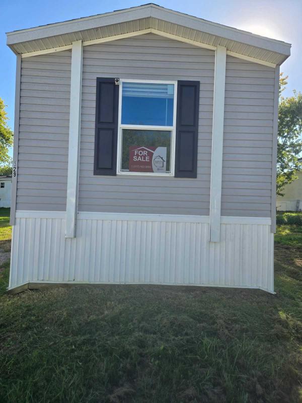 2021  Mobile Home For Sale