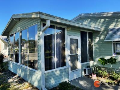 Photo 4 of 25 of home located at 987 Robin Drive Deland, FL 32724