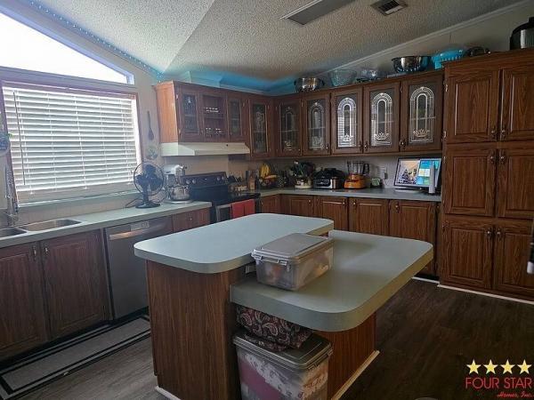 1995 SKYL  Home