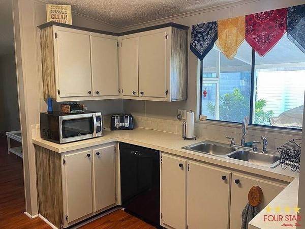 1990 PALM   Home
