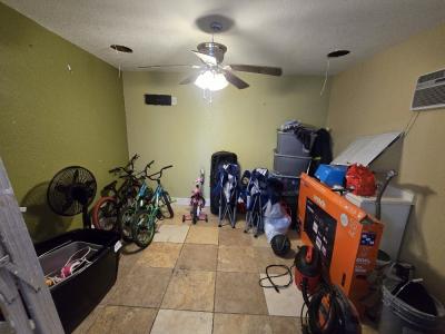 Photo 5 of 20 of home located at 7426 Mai Tai Dr. Orlando, FL 32822