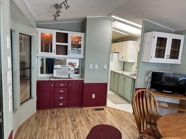 1989  Mobile Home For Sale