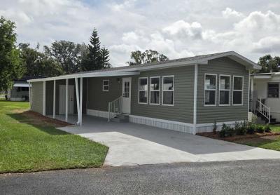 Mobile Home at 101 Oakhill Ridge Rd Valrico, FL 33594