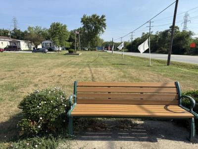 Photo 4 of 13 of home located at 1712 S. Dixie Hwy Unit 213 Crete, IL 60417