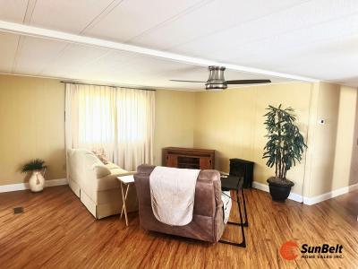 Photo 5 of 23 of home located at 25 Lavender Lane Eustis, FL 32726