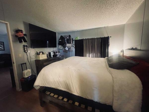 1997 Champion  Mobile Home For Sale